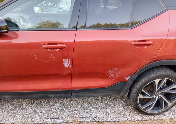 Volvo XC 40 cena 72300 przebieg: 10500, rok produkcji 2021 z Łaziska Górne małe 56